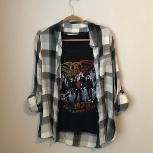 Aerosmith and flannel set